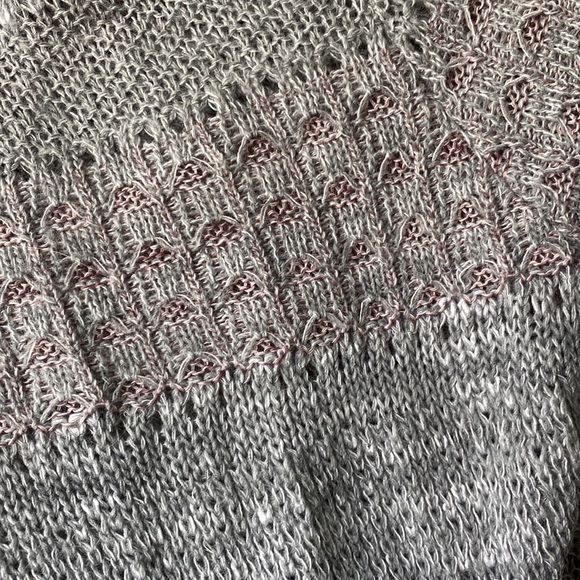 Sweater - Picture 4 of 4